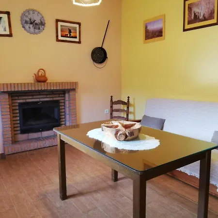 Holiday home Alojamiento Rural Alfaguara Tolox